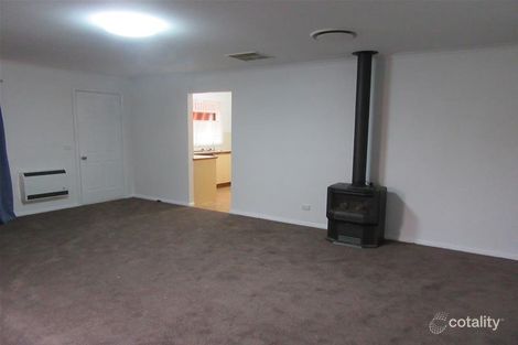 Property photo of 31 Kurrajong Street Red Cliffs VIC 3496