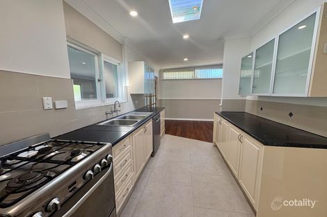 12 Cowan St, Maddington, WA 6109