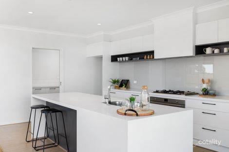 Property photo of 11 Edna Walling Boulevard Woodend VIC 3442