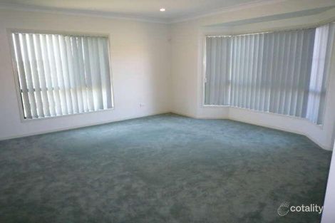 Property photo of 62 Franquin Crescent Kuraby QLD 4112