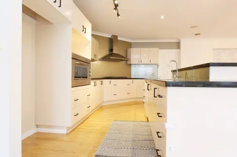 Property photo of 83 Rossack Drive Grovedale VIC 3216