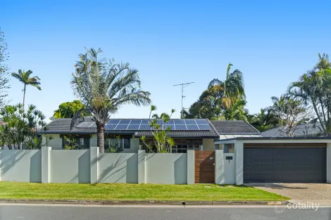 7 Garden Grove St, Carrara, QLD 4211