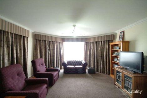 Property photo of 51 Nioka Drive Highfields QLD 4352