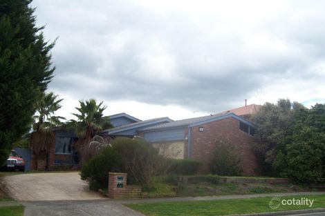 18 Kendall Dr, Narre Warren, VIC 3805