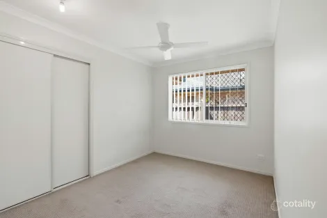 Property photo of 11 Fleet Drive Kippa-Ring QLD 4021