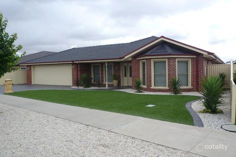 53 Hillary St, Horsham, VIC 3400