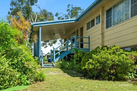 Property photo of 10 Allambi Terrace Noosa Heads QLD 4567
