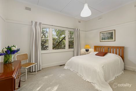 Property photo of 39 Fairview Avenue Camberwell VIC 3124
