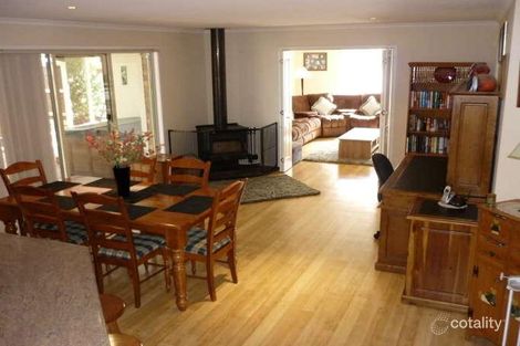 Property photo of 6 Wattle Court Balnarring VIC 3926