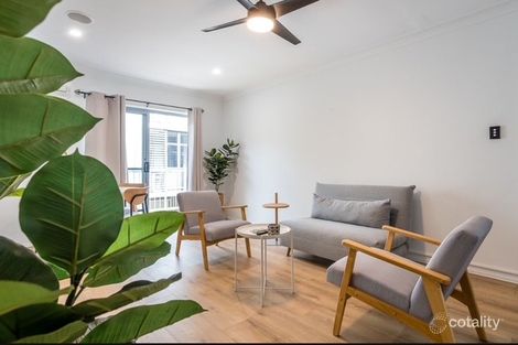 Property photo of 2/666 Kingsford Smith Drive Hamilton QLD 4007