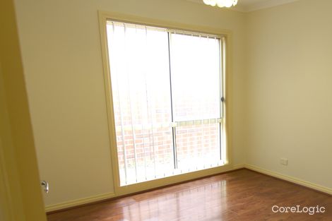 Property photo of 2/8 Excelsa Rise Hoppers Crossing VIC 3029