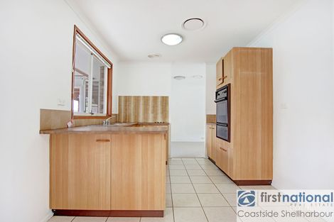 Property photo of 2 Carvie Close Shellharbour NSW 2529