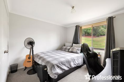 Property photo of 6 Birch Close Kelso NSW 2795