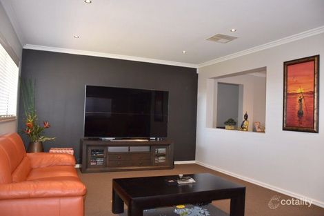 Property photo of 10 Whitecaps Avenue Point Cook VIC 3030