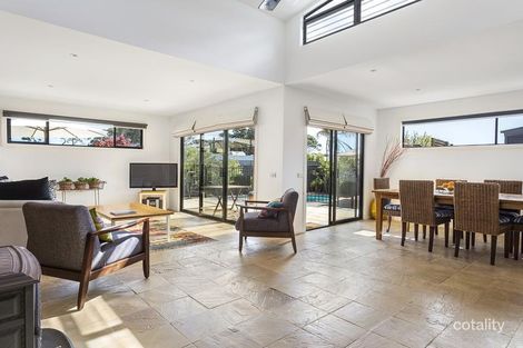 Property photo of 2 Marianne Avenue Rye VIC 3941