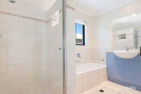 Property photo of 79 Malcolm Street Hawthorne QLD 4171