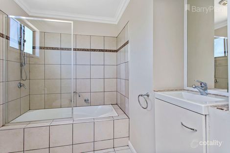 Property photo of 24 Buckley Street Bendigo VIC 3550