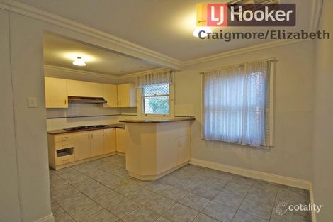 Property photo of 8 McKenzie Road Elizabeth Downs SA 5113