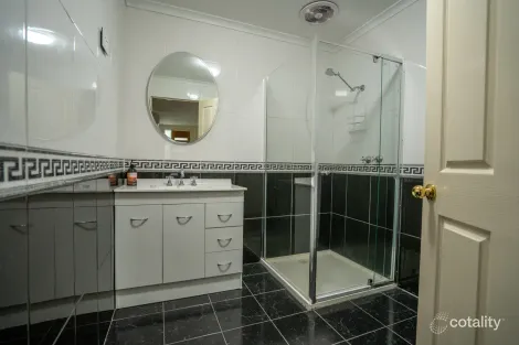 Property photo of 27 Tasmans Arch Road Eaglehawk Neck TAS 7179