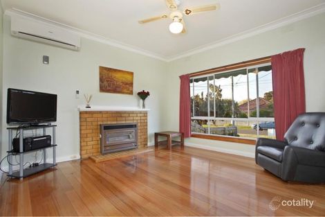 Property photo of 11 Thompson Street Watsonia VIC 3087