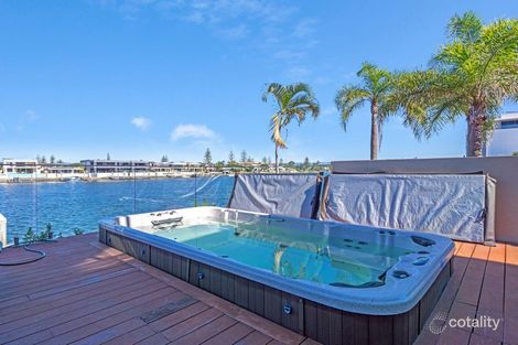 Property photo of 37 Paradise Island Surfers Paradise QLD 4217
