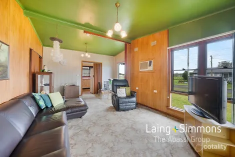 Property photo of 13 Goroka Street Whalan NSW 2770