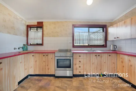 Property photo of 13 Goroka Street Whalan NSW 2770