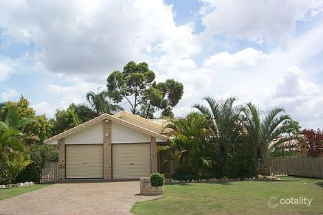 4 Wallace St, Flinders View, QLD 4305