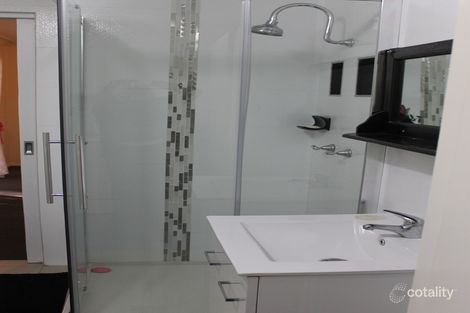 Property photo of 17 Audrey Avenue Basin View NSW 2540