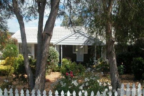 129 Canterbury Rd, Victor Harbor, SA 5211