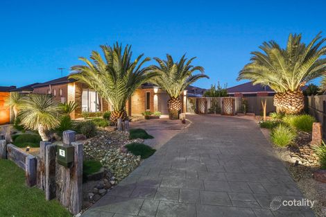 Property photo of 12 Parkvista Place Berwick VIC 3806