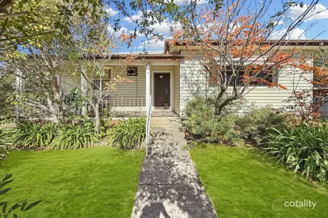 14 Miro St, Young, NSW 2594