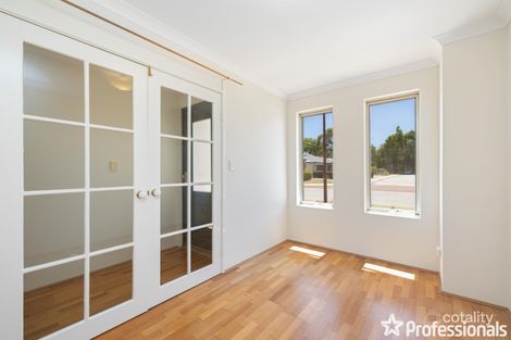 Property photo of 14 Hourn Way Canning Vale WA 6155