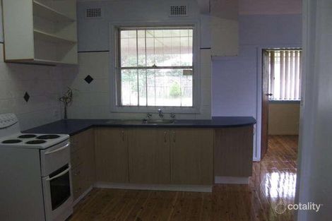 Property photo of 40 Chifley Avenue Sefton NSW 2162