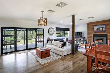 Property photo of 6 Charles Court Gisborne VIC 3437