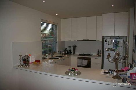 Property photo of 24A Yarra Grove Hawthorn VIC 3122