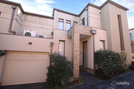 Property photo of 2/7 Highview Drive Doncaster VIC 3108