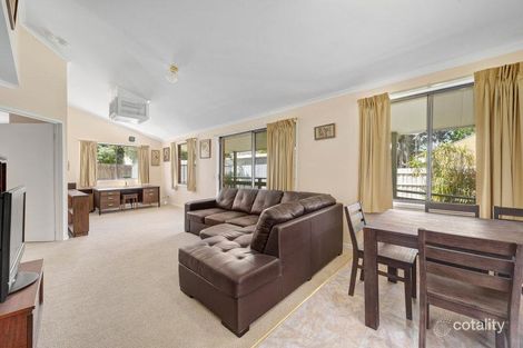 Property photo of 33 Stanley Grove Blackburn VIC 3130