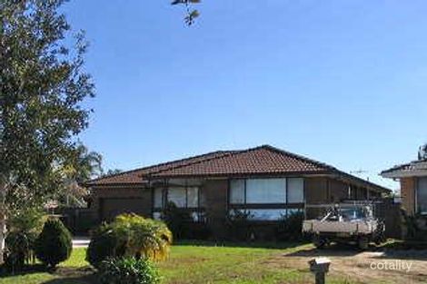 26 Canterbury Rd, St Johns Park, NSW 2176