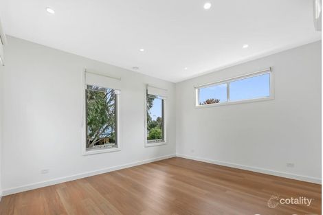 Property photo of 2 Merion Vista Cranbourne VIC 3977