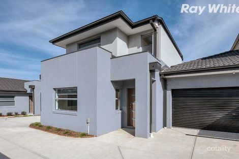 2/3 Curtain St, Kingsbury, VIC 3083