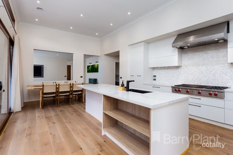Property photo of 7 Saltmarsh Crescent Point Cook VIC 3030