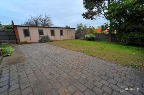 Property photo of 22 Tarakan Avenue Ashburton VIC 3147