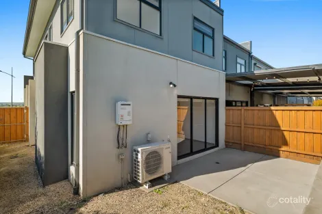 Property photo of 76 Macedon Parade Wollert VIC 3750