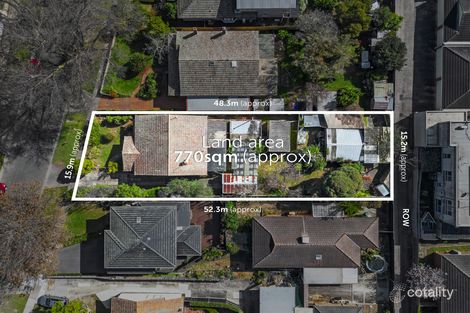 8 KINTORE CRES, BOX HILL, VIC 3128