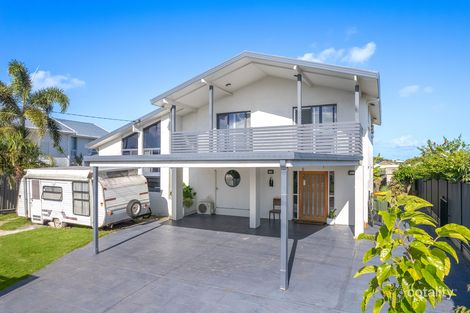 Property photo of 215 Nicklin Way Warana QLD 4575