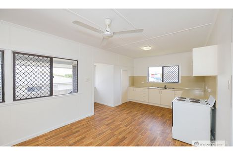 Property photo of 239 Victoria Place Berserker QLD 4701