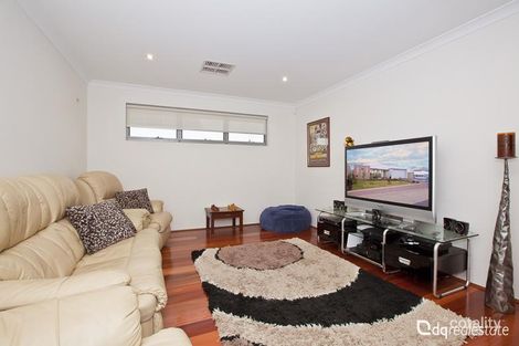 Property photo of 12 Oriole Way Tapping WA 6065