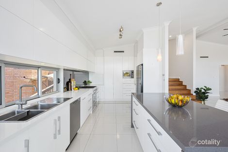 Property photo of 18B Walbon Crescent Koonawarra NSW 2530