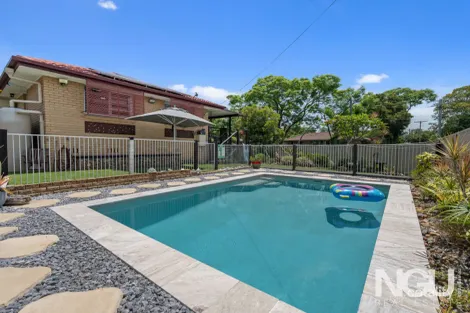 Property photo of 2 Hind Court Bundamba QLD 4304